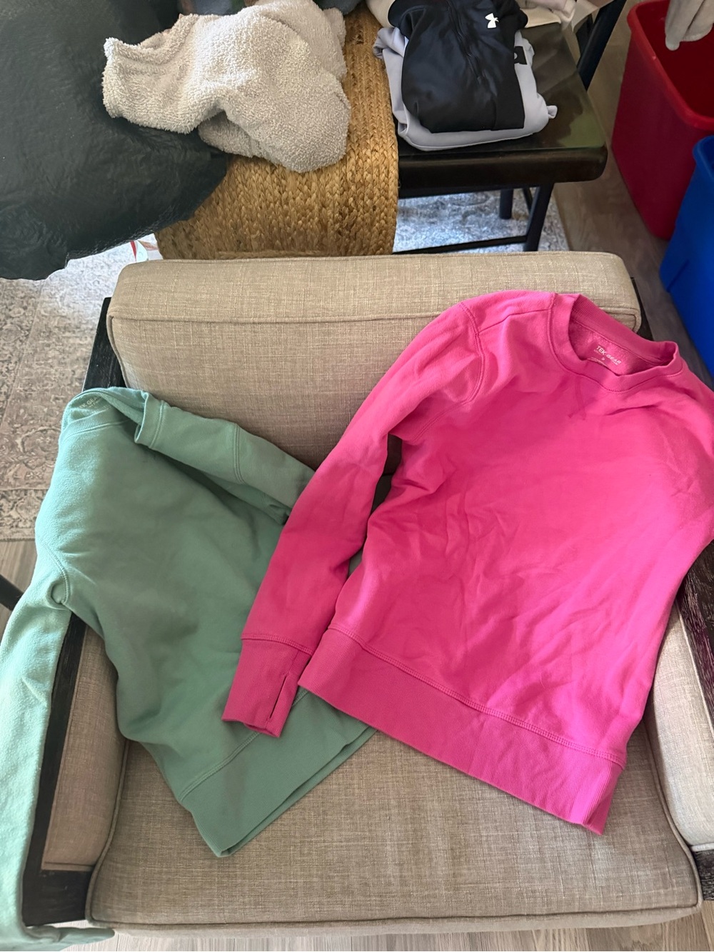 Everyday Crewneck Sweatshirt - Bright Pink